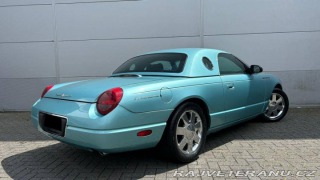 Ford Thunderbird 4.0 V8 2002