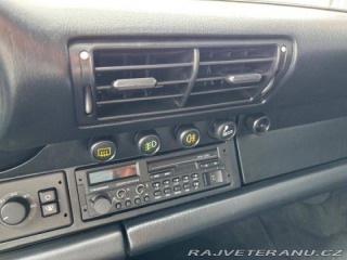 Porsche 911 Carrera 4 1989