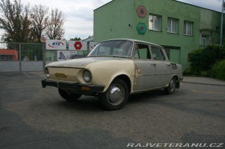 Škoda 100 