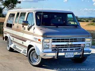 Chevrolet G20 5.7 V8 | TRA-TECH