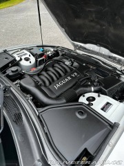 Jaguar XK8  2001