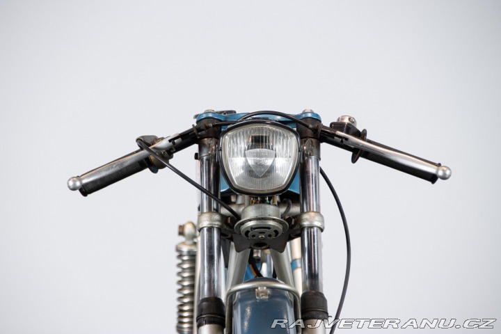 Ostatní značky Ostatní modely Mondial 48 RECORD 1965