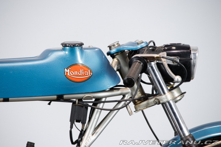 Ostatní značky Ostatní modely Mondial 48 RECORD 1965