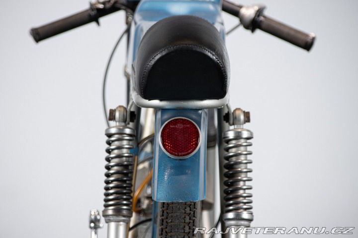 Ostatní značky Ostatní modely Mondial 48 RECORD 1965