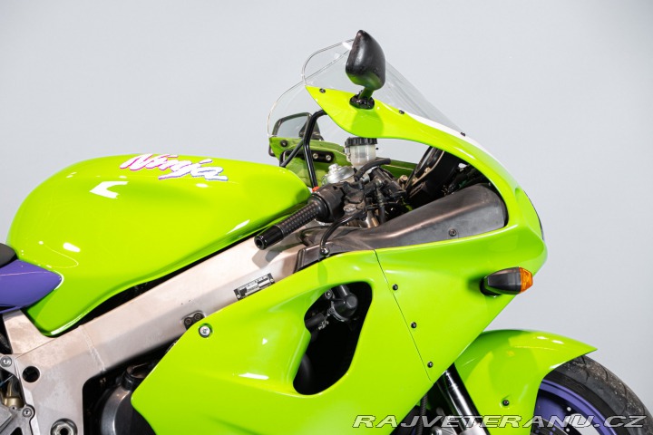 Kawasaki ZX ZX-7R 1996