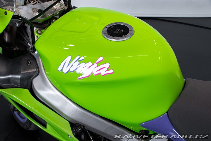 Kawasaki ZX ZX-7R 1996