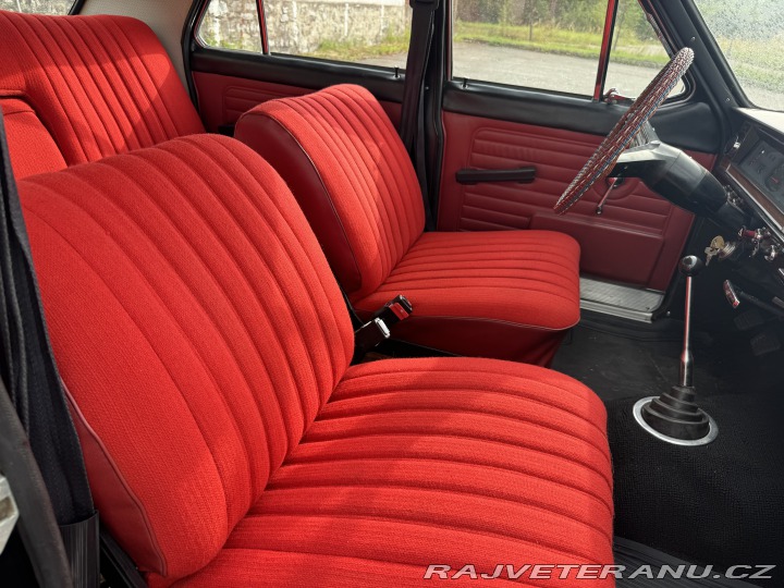 Volha GAZ-24  1977