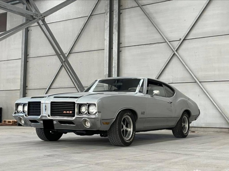 Oldsmobile Cutlass 442 V8