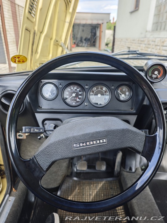 Škoda 120 L 1981