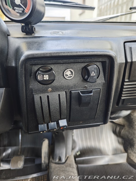 Škoda 120 L 1981
