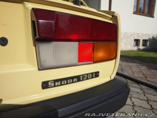 Škoda 120 L 1981