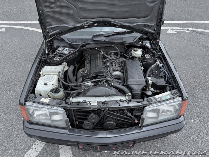 Mercedes-Benz 190 190E 2.5-16v 1988