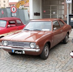 Ford Cortina dvoudvéř 1974