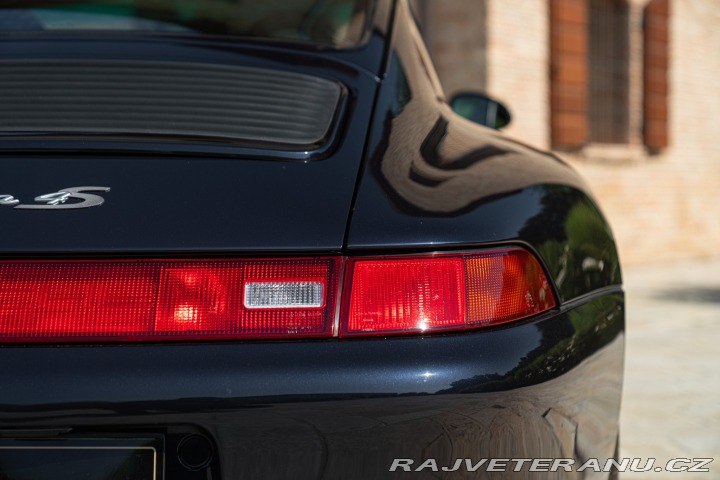 Porsche 911 993 (911) CARRERA 4S 1996