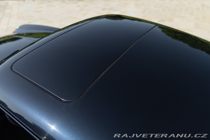 Porsche 911 993 (911) CARRERA 4S 1996