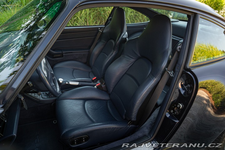 Porsche 911 993 (911) CARRERA 4S 1996