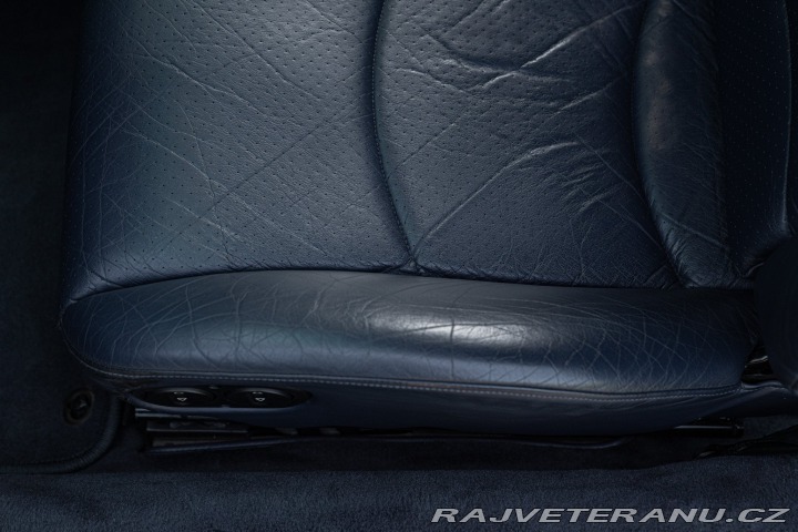Porsche 911 993 (911) CARRERA 4S 1996