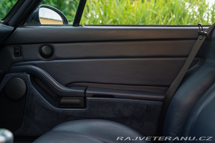 Porsche 911 993 (911) CARRERA 4S 1996
