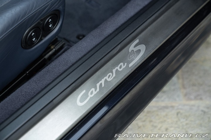 Porsche 911 993 (911) CARRERA 4S 1996
