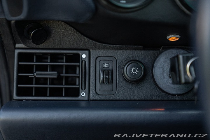 Porsche 911 993 (911) CARRERA 4S 1996