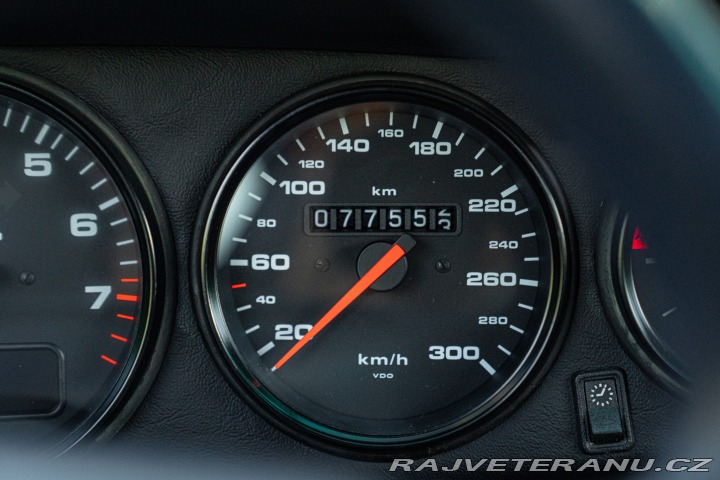 Porsche 911 993 (911) CARRERA 4S 1996