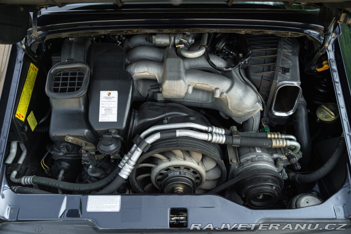 Porsche 911 993 (911) CARRERA 4S 1996