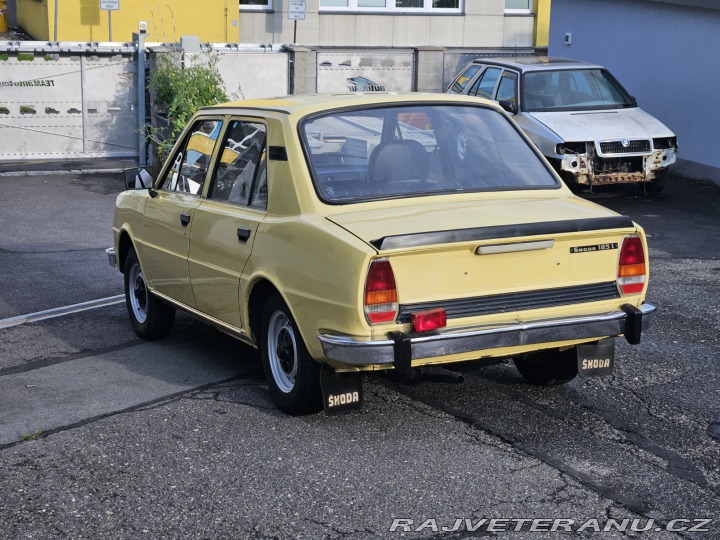 Škoda 105 L 1983