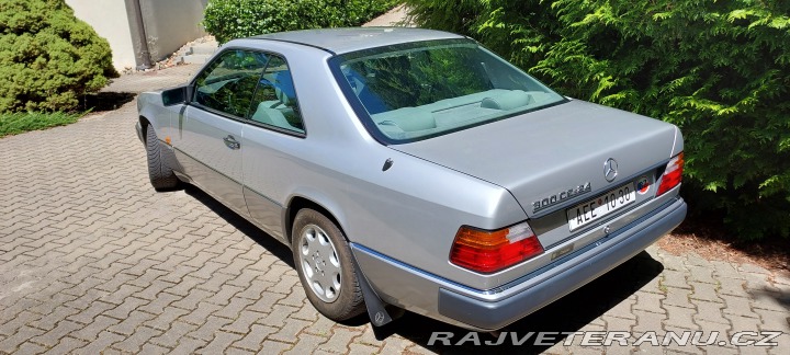Mercedes-Benz Ostatní modely 300 CE-24 sportline 1992