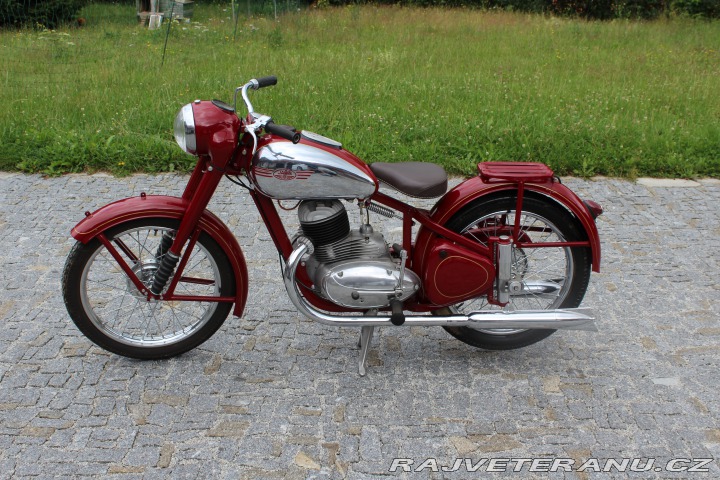 Jawa 250 Pérák 1954