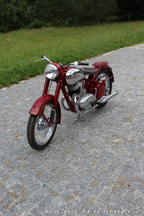 Jawa 250 Pérák 1954