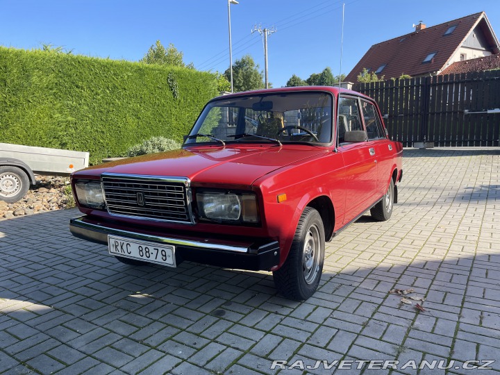 Lada 2107  1990