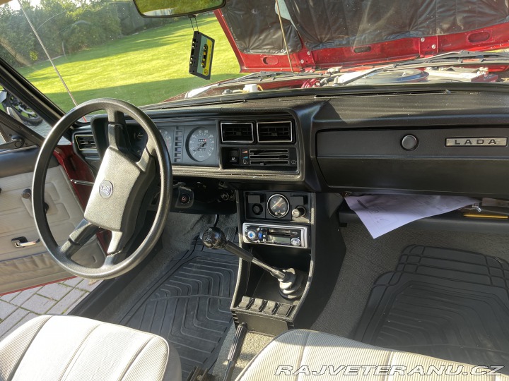 Lada 2107  1990