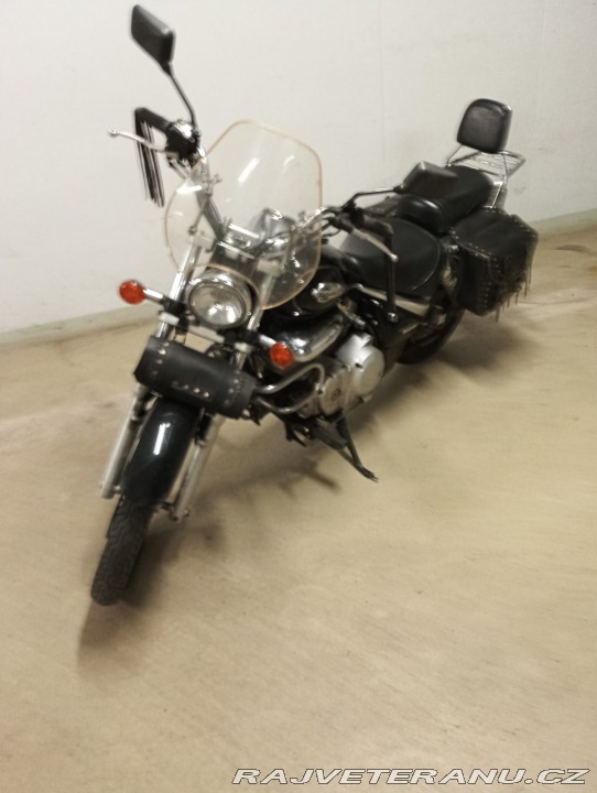Suzuki Ostatní modely Intrtuder 1999