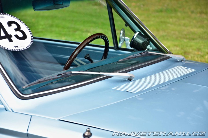 Plymouth Ostatní modely Valiant 1965
