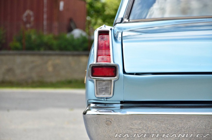 Plymouth Ostatní modely Valiant 1965