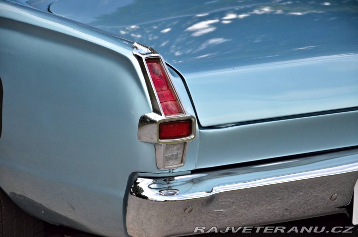 Plymouth Ostatní modely Valiant 1965