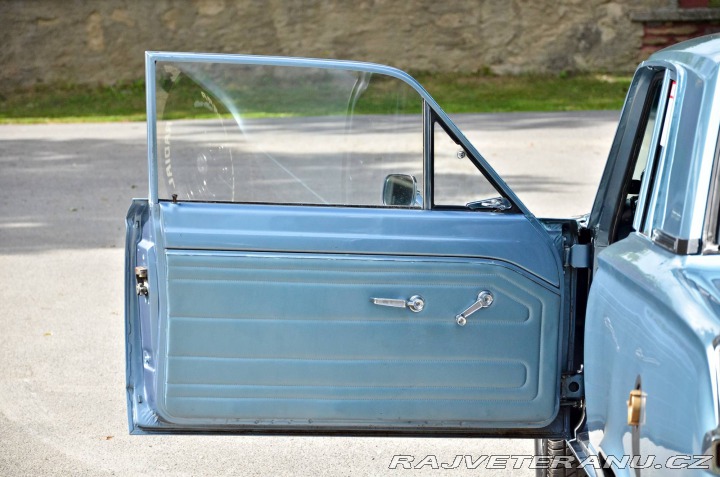 Plymouth Ostatní modely Valiant 1965