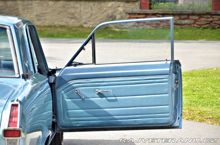 Plymouth Ostatní modely Valiant 1965