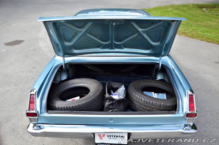 Plymouth Ostatní modely Valiant 1965
