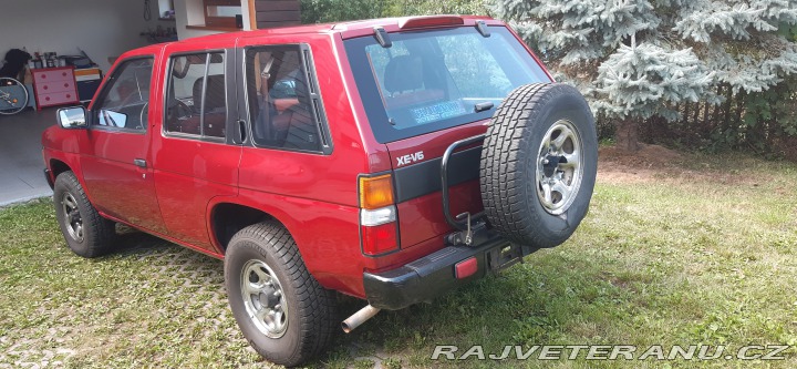 Nissan Ostatní modely Pathfinder 3.0 SE V6 1993