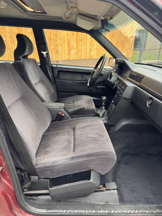 Volvo 940 945 2.0i kombi 1992