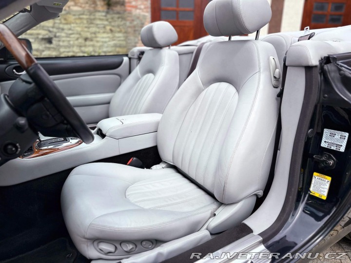 Jaguar XK8 4.2 V8 | 65 971 mil 2003