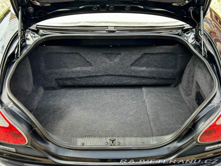Jaguar XK8 4.2 V8 | 65 971 mil 2003
