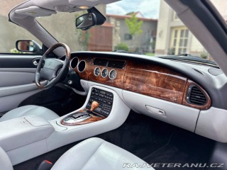 Jaguar XK8 4.2 V8 | 65 971 mil 2003