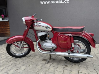 Jawa 250 250/559 Panelka
