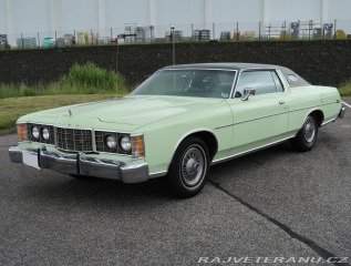 Ford LTD 