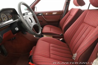 Mercedes-Benz 300 W124 300 E 1990