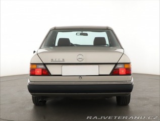 Mercedes-Benz 300 W124 300 E 1990
