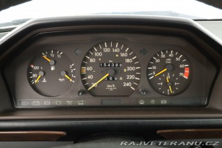 Mercedes-Benz 300 W124 300 E 1990