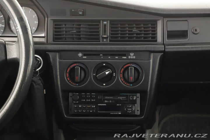 Mercedes-Benz 190 W201 D 2.0 1991